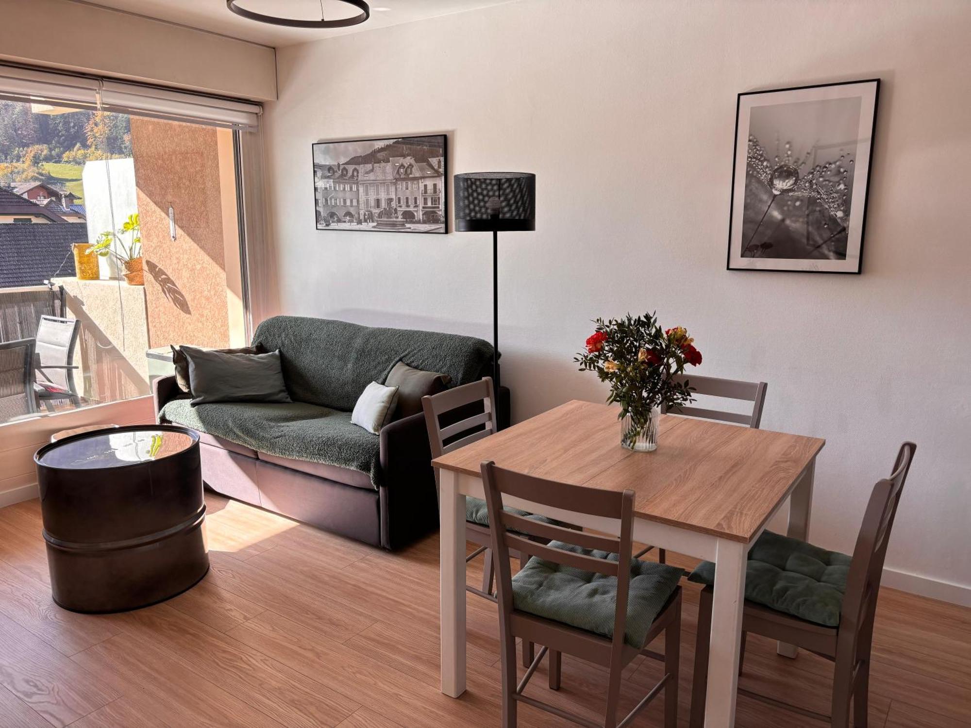 Agreable 2 Pieces Au Coeur De Thones Daire Dış mekan fotoğraf